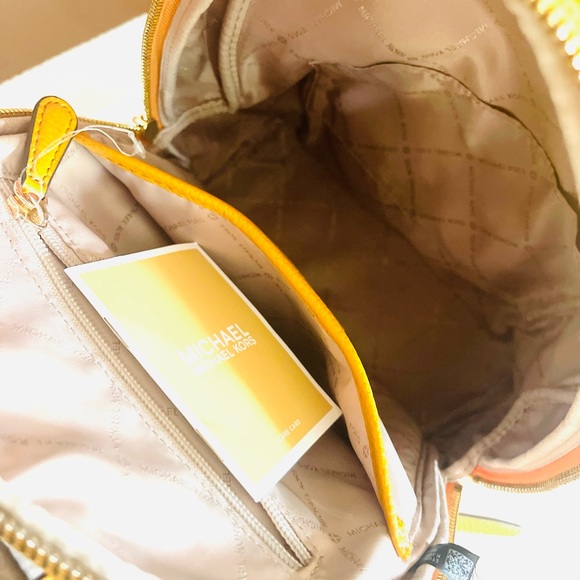 Michael Kors 2pak-BACKPACK /wallet - - Picture 9 of 16